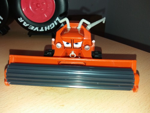 Disney pixar cars frank der - pixar,